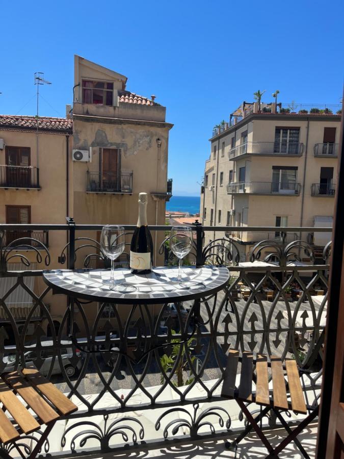 Apartament La Piazza E Mia Cefalù Zewnętrze zdjęcie